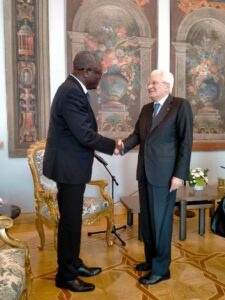 Lire la suite à propos de l’article Kinshasa: En séjour en Italie, Denis Mukwege plaide pour une paix durable à l’Est de la RDC