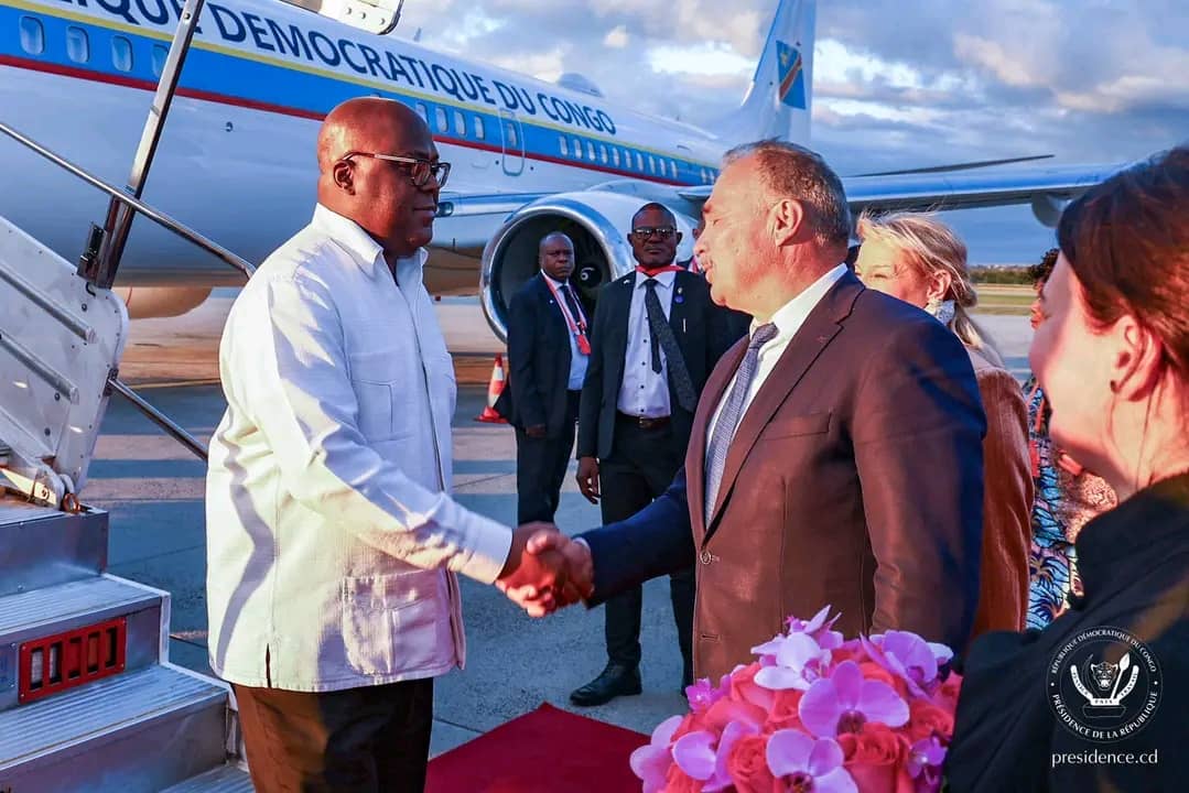 Lire la suite à propos de l’article Budapest : après les Etats Unis, le président de la République Démocratique du Congo, Félix Tshisekedi Tshilombo est arrivé ce dimanche à Budapest en Hongrie