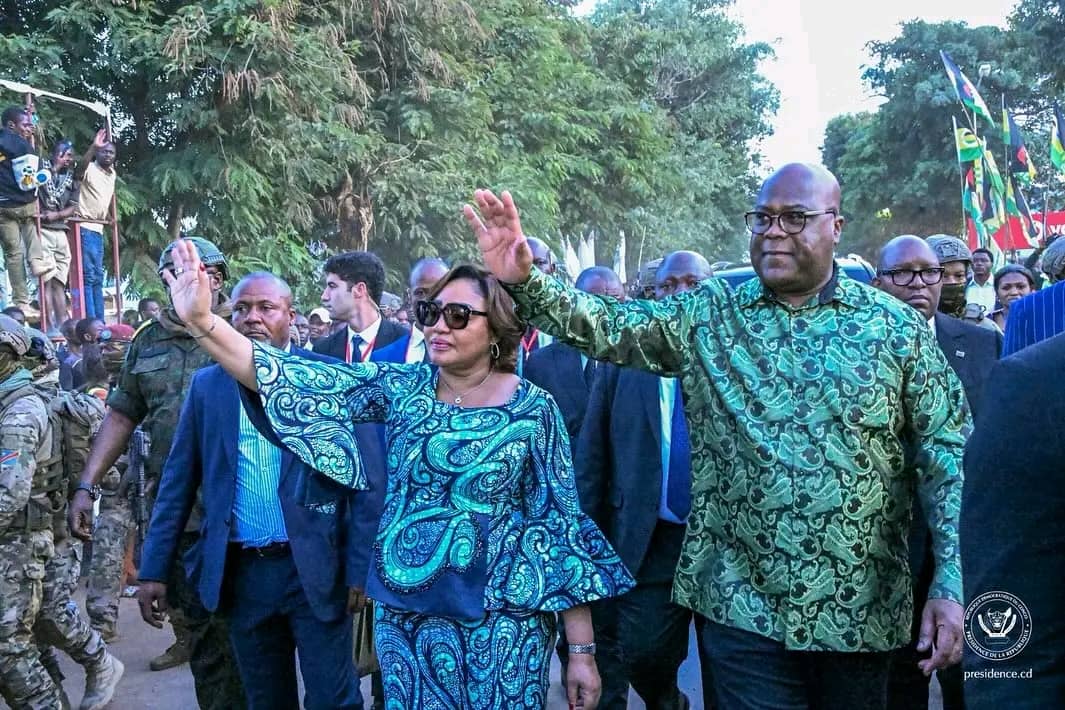 You are currently viewing Haut-Katanga : En séjour à Lubumbashi, le Président Félix Tshisekedi préoccupé par l’emploi des jeunes, la situation sécuritaire et la révision de la Constitution.