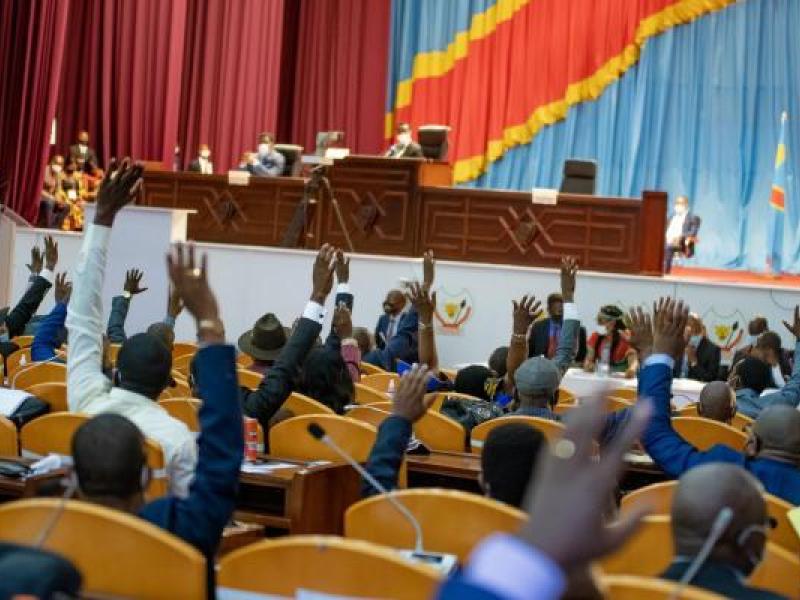 Lire la suite à propos de l’article Kinshasa : cinq membres du gouvernement congolais auditionnés à l&rsquo;Assemblée nationale