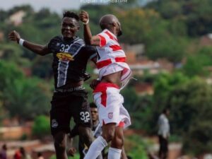 Lire la suite à propos de l’article Illicocash Ligue1 : l&rsquo;AS Simba maîtrise Mazembe et retrouve les playoffs.