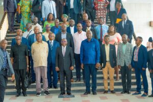 Lire la suite à propos de l’article Kinshasa : Le génie congolais à l’honneur : un lancement vibrant du Pré-forum scientifique sous le leadership du Ministre Gilbert Kabanda Kurhenga