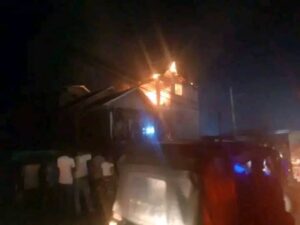 Lire la suite à propos de l’article Kinshasa : Deux enfants calcinés dans leur sommeil dans un incendie au quartier joli parc de la commune de Ngaliema