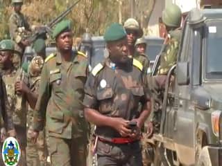 Lire la suite à propos de l’article Uvira : Les FARDC en deuil suite au brusque décès du Général de Brigade Daniel Mwaku Mbuluku