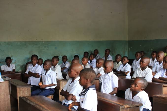Lire la suite à propos de l’article Rentrée scolaire morose à l’Est de la République Démocratique du Congo : entre insécurité et misère sociale