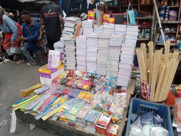 Lire la suite à propos de l’article Rentrée scolaire morose à l’Est de la République Démocratique du Congo : entre insécurité et misère sociale