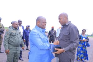 Lire la suite à propos de l’article Kindu : le gouverneur du Haut-Uele plaide pour l’urgence de la sous-traitance minière