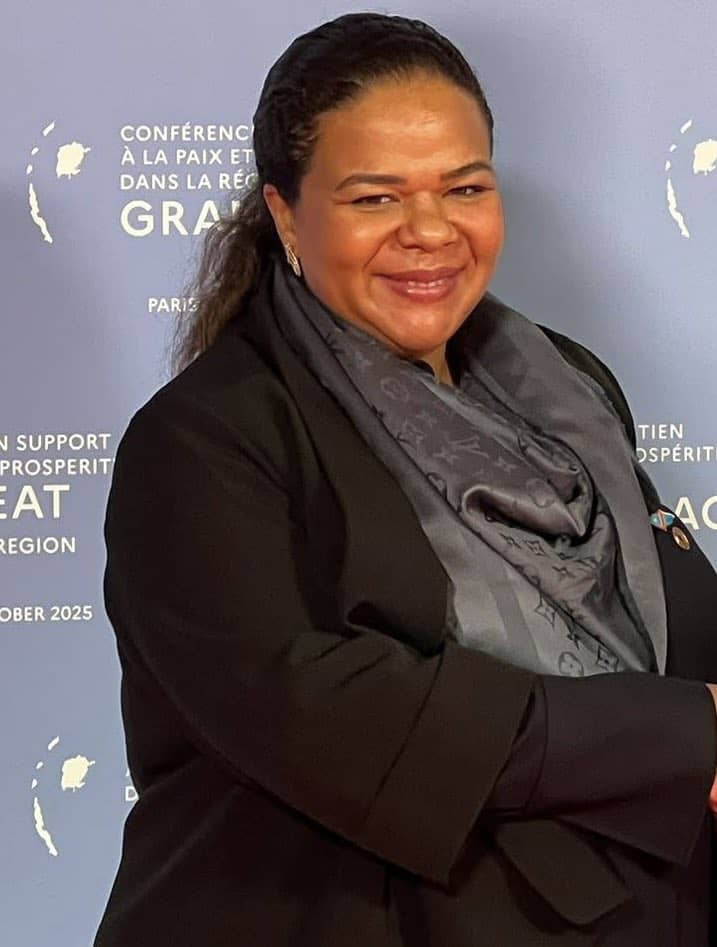 You are currently viewing Kinshasa : la ministre Thérèse Kayikwamba Wagner saisit la justice après des attaques diffamatoires sur les réseaux sociaux