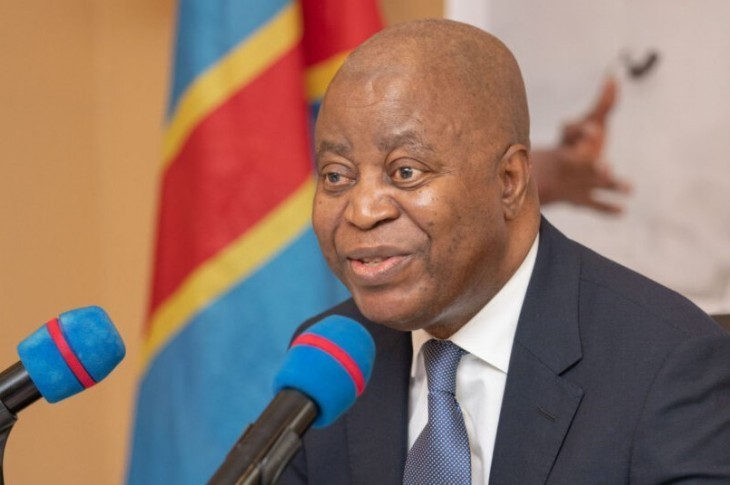 Lire la suite à propos de l’article Kinshasa : Adolphe Muzito projette 5 milliards de dollars américains pour la défense nationale en RDC entre 2026 et 2030
