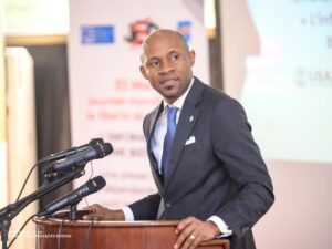 Lire la suite à propos de l’article Kinshasa :Patrick Muyaya affirme que le Président Félix Tshisekedi a donné son accord sur la tenue du dialogue politique dans la capitale.