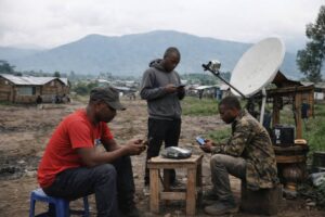 Lire la suite à propos de l’article Goma: Les territoires de Rutshuru et Masisi de nouveau connectés aux réseaux Airtel et Orange après un mois de coupure