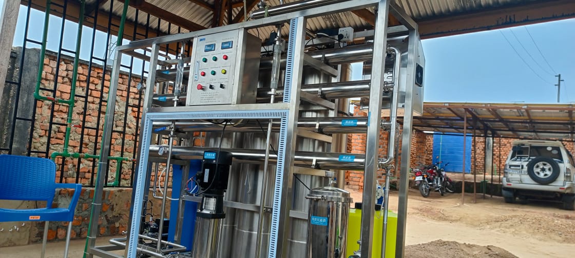 You are currently viewing Kindu : CODEVCOP met en service une unité de filtration d’eau potable