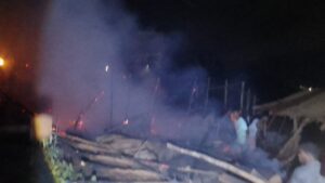 Lire la suite à propos de l’article Kabare : Une mère et ses six enfants consumés dans un incendie survenu à Cimpwiji-Mudusa