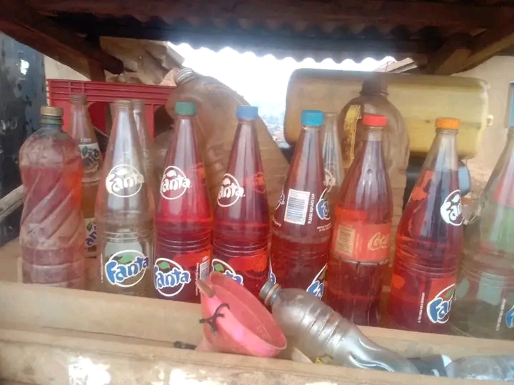 Lire la suite à propos de l’article Beni : la flambée de prix du carburant asphyxie motards et usagers