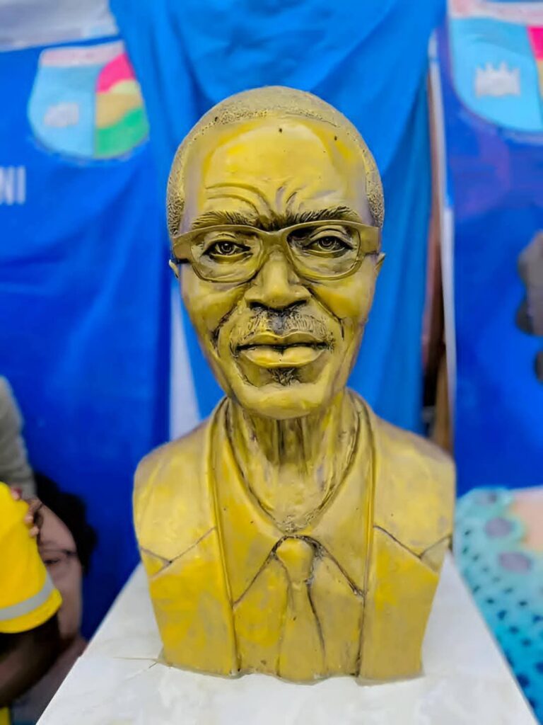 Tshopo : l’IBTP-Kisangani inaugure le buste de son fondateur Célestin Luka Bohme