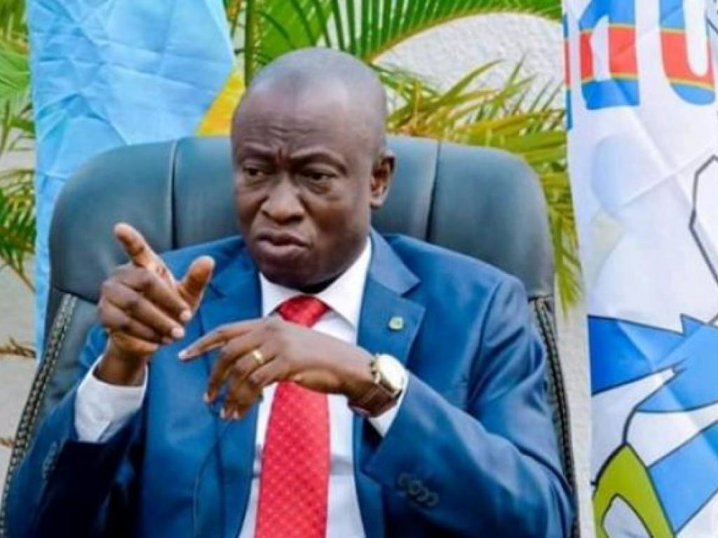 Kinshasa : Augustin Kabuya défend la réforme constitutionnelle et appelle l’opposition à prouver sa force dans la rue.