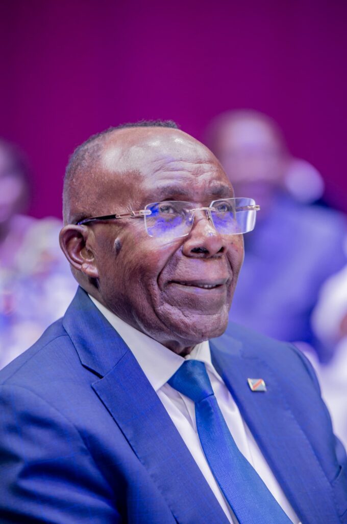 Kinshasa : Le Général Prof Docteur Gilbert KABANDA KURHENGA dévoile sa recette pour faire de la RDC le « dragon d&rsquo;Afrique »